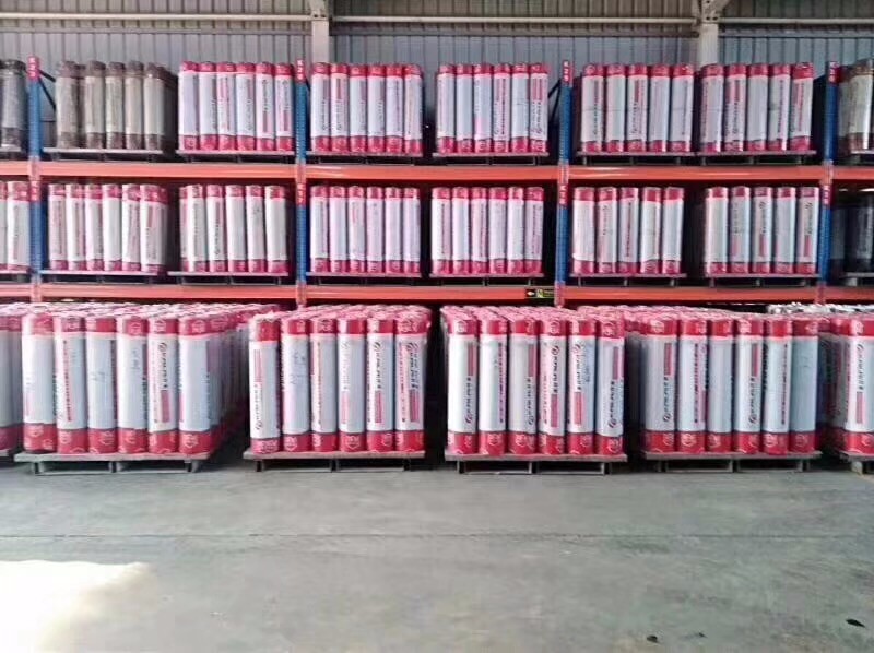 自粘聚合物改性沥青防水卷材施工工艺